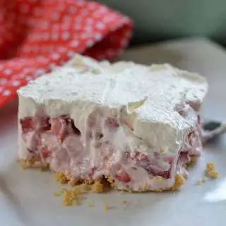 Looks delicious! Strawberry Cheesecake Lush!