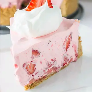 No-Bake Strawberry Cream Pie
