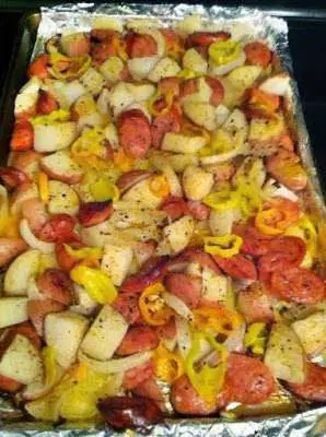 Oven-roasted Sausages, Potatoes, and Peppers