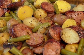 Sausage potato and green